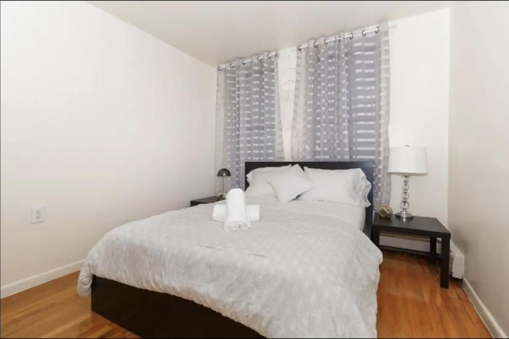 2Bed Bliss By Central Park North ニューヨーク エクステリア 写真